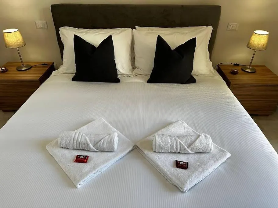 Nencionihouse- Modern Comfort Close To City Center Florence Italy
