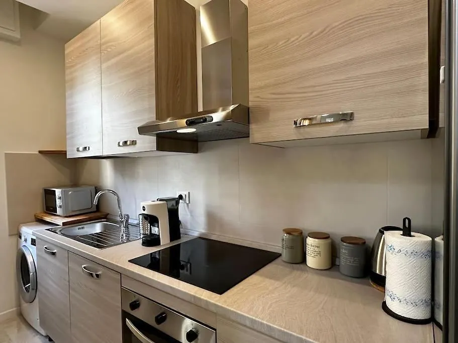 Apartment Nencionihouse- Modern Comfort Close To City Center Florence